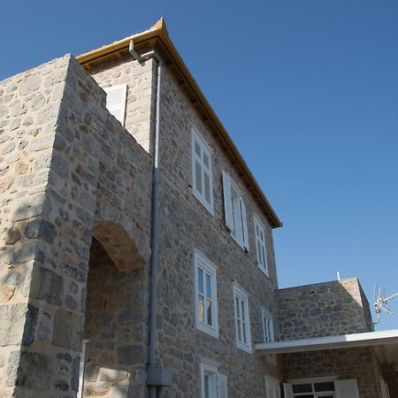 Kiki'S Houses Vlichos Хидра Екстериор снимка